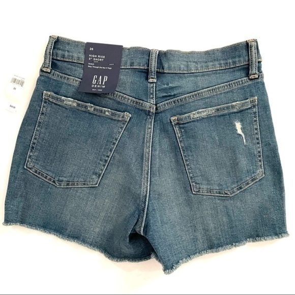 New Gap 3” High Rise Denim shorts Distressed Size 26 - Picture 2 of 7